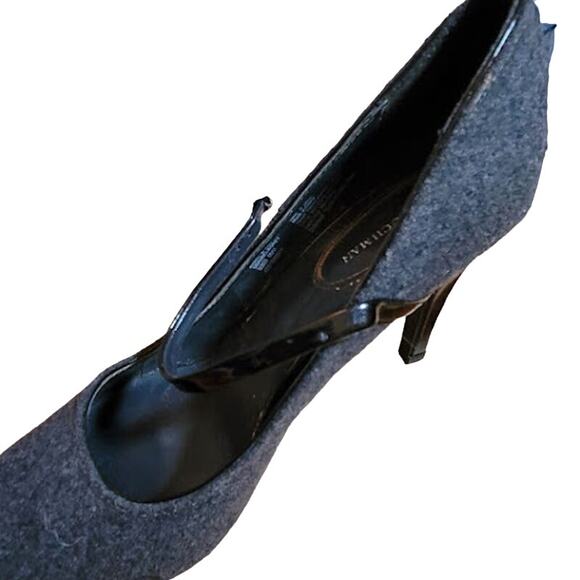Dana Buchman- Gray heels- size 9 - Picture 5 of 9